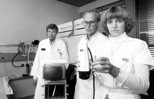 Dr. Svend Lindenberg, Dr. Suzan Lenz und Dr. Glenn Lauritsen. 1992.